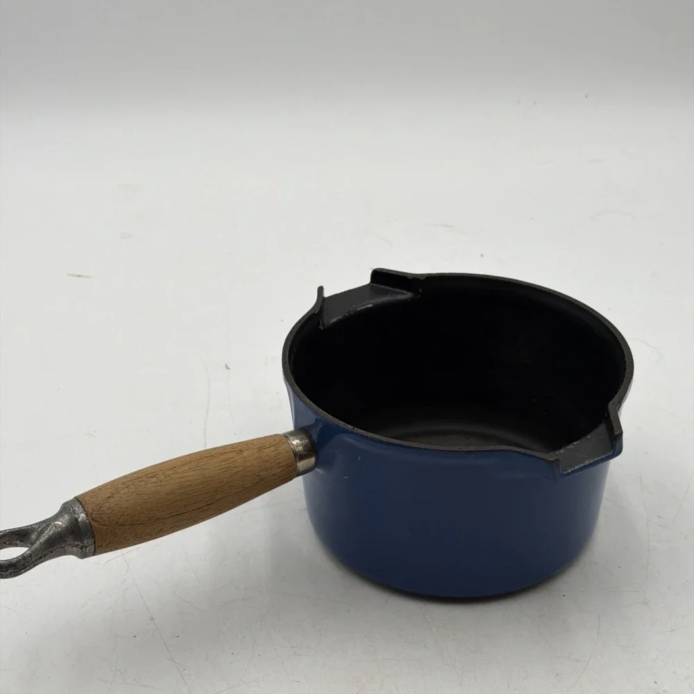 VTG Le Creuset Blue Enameled Cast Iron 1 QT Double Pour Saucepan W/Wood Handle